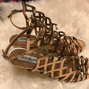 Steve Madden Rose Gold Size 10 Cage sandals.